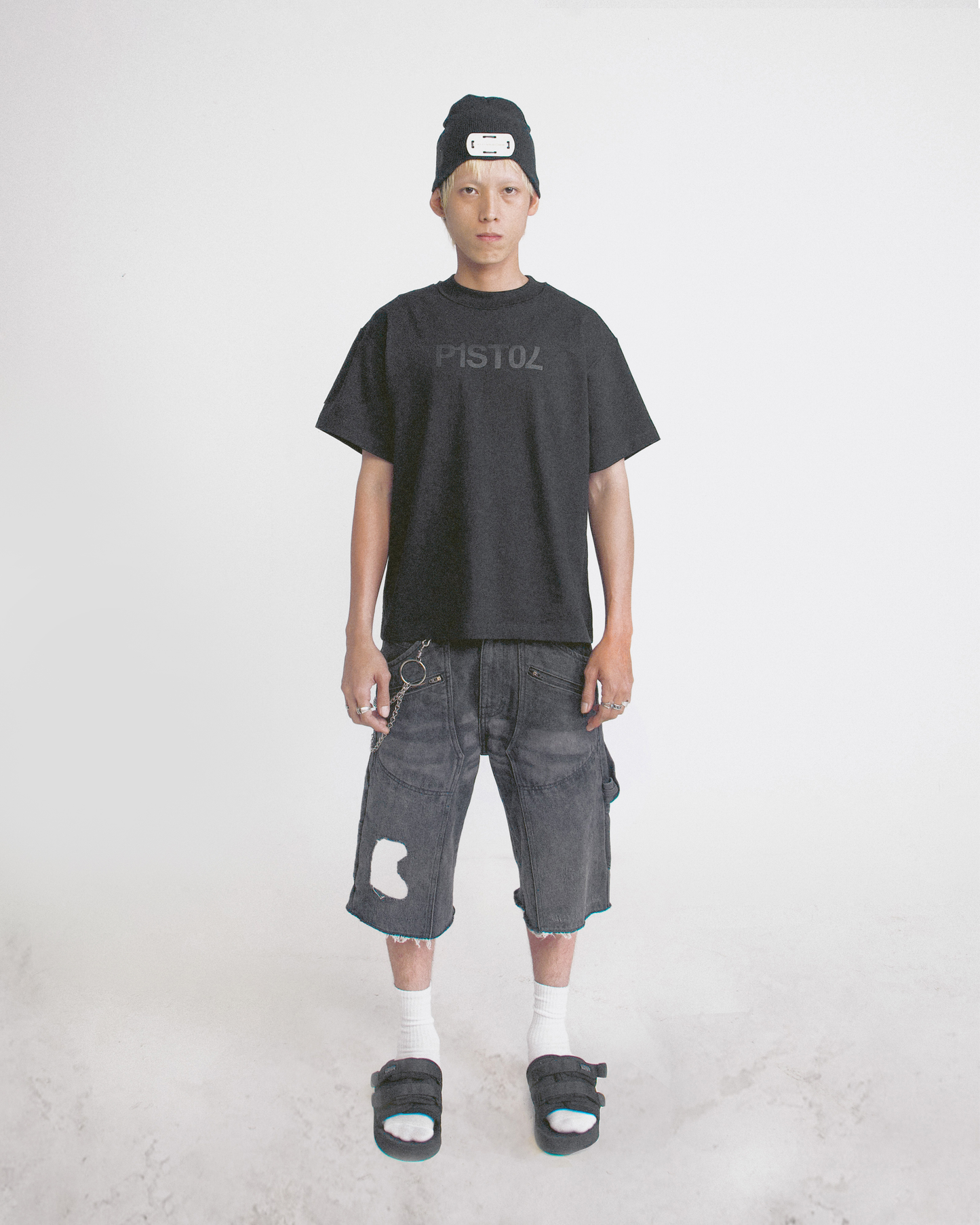 ACP "P1ST0L" BLACK BOXY T-SHIRT