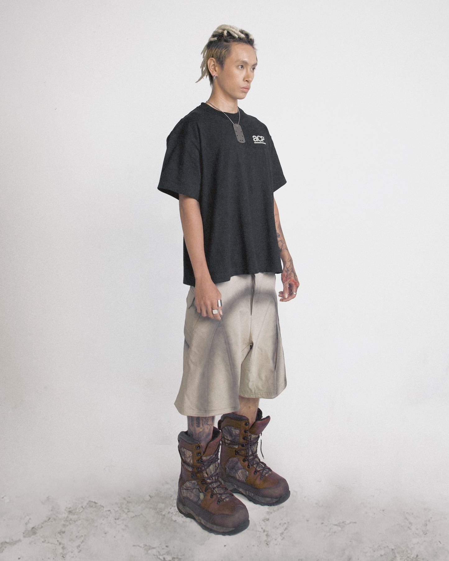 ACP "BASIC LOGO" BLACK BOXY T-SHIRT