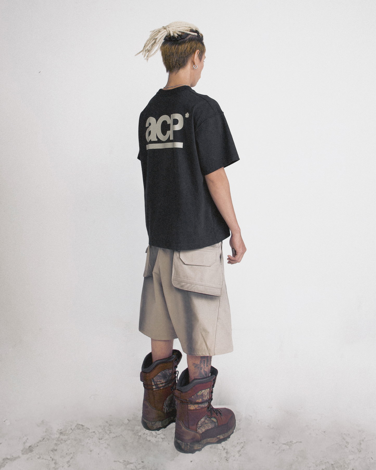 ACP "BASIC LOGO" BLACK BOXY T-SHIRT