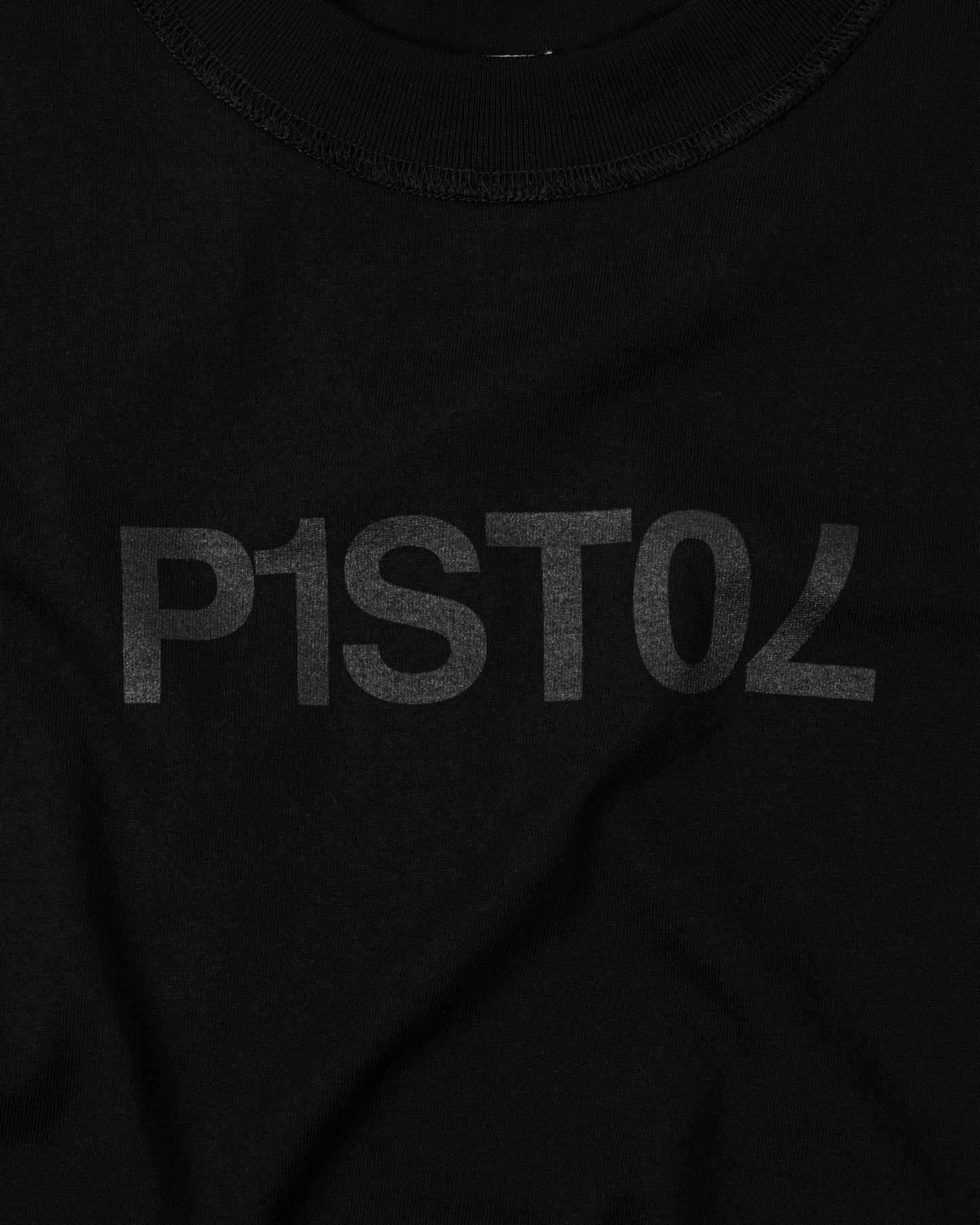 ACP "P1ST0L" BLACK BOXY T-SHIRT