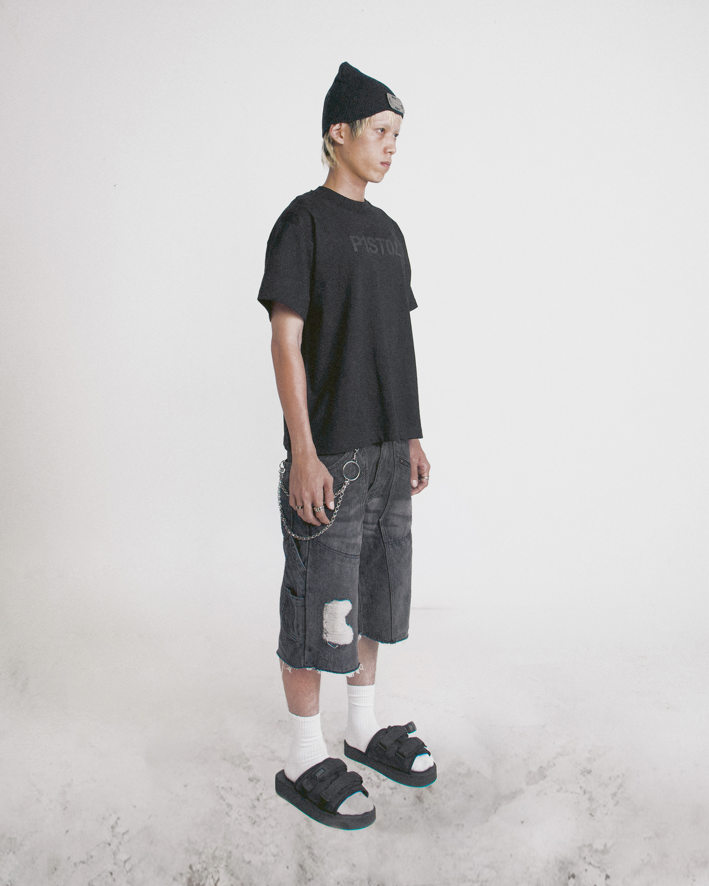 ACP "P1ST0L" BLACK BOXY T-SHIRT