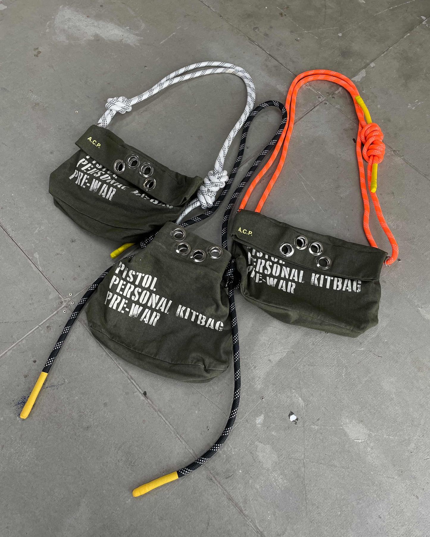 Pistol "PRE-WAR" Personal Kitbag
